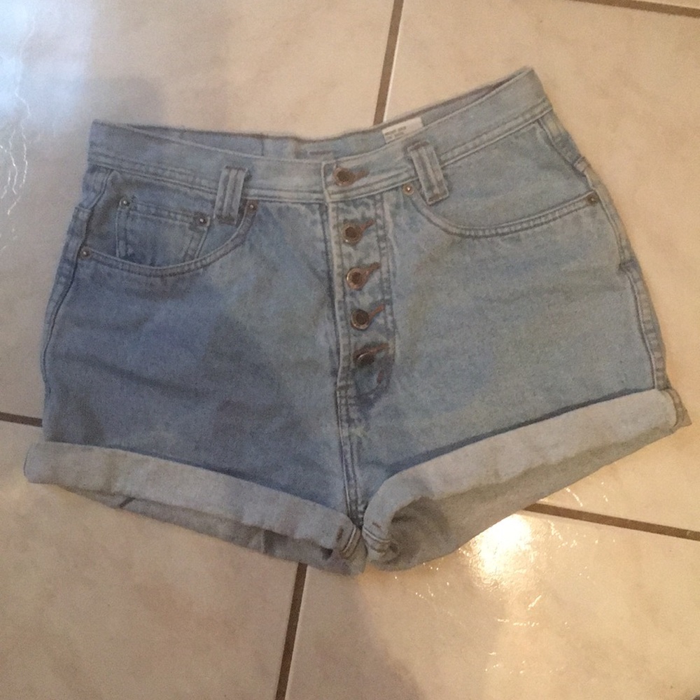 Light wash high waisted shorts
